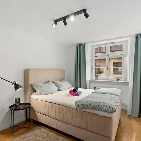 Cityapartments Im Aeltesten Haus Von Ravensburg Buitenkant foto