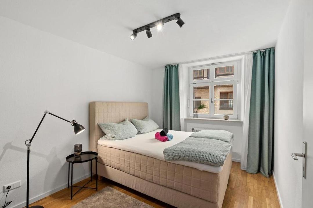 Cityapartments Im Aeltesten Haus Von