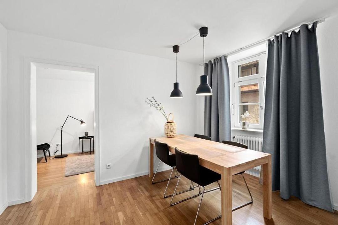 Cityapartments Im Aeltesten Haus Von Ravensburg